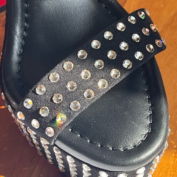 CHRISTIAN LOUBOUTIN
Movida Jane Strass Boum platform sandals, NEW - Picture 6 of 17